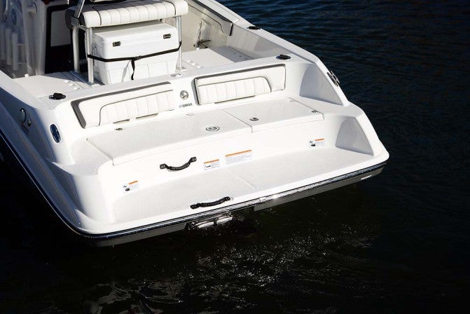 Yamaha 190 FSH Transom