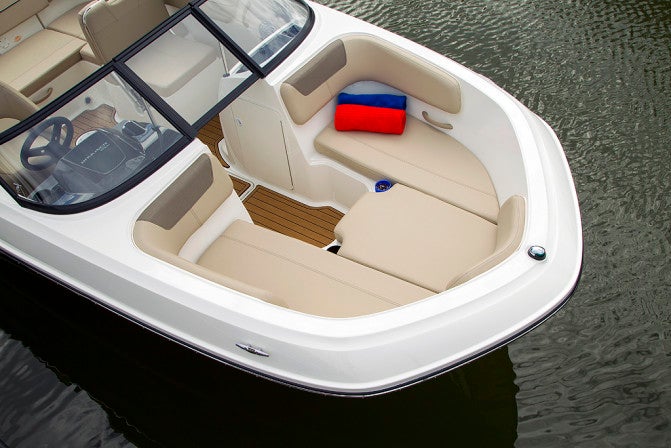 With its beamy design, the VR5 offers a surprisingly spacious bow that can seat three adults in comfort.