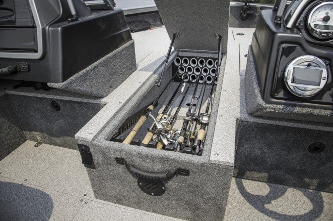 Up to 17 rods stow in the Raptor’s centerline rod lockers, with still others fitting into a second locker in the port gunnel.