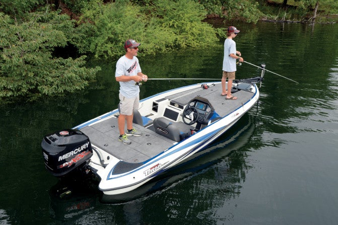 The carpeted rear casting deck is almost as large as the one on the bow. There’s still more storage beneath it, along with a 36-gallon aerated recirculating live well with a timer and divider.