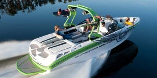 2013 Nautique Super Air 230