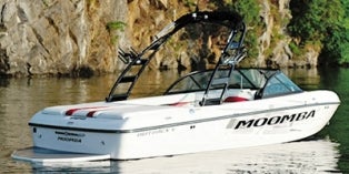 2015 Moomba Outback V