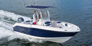 2018 Robalo Explorer R202EX