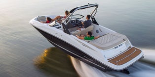 2020 Bayliner VR Series VR5