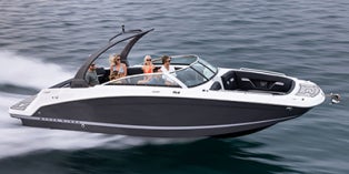 2022 Four Winns HD HD8 Boat Reviews, Prices and Specs