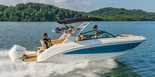 2022 Sea Ray SDX 250 Outboard