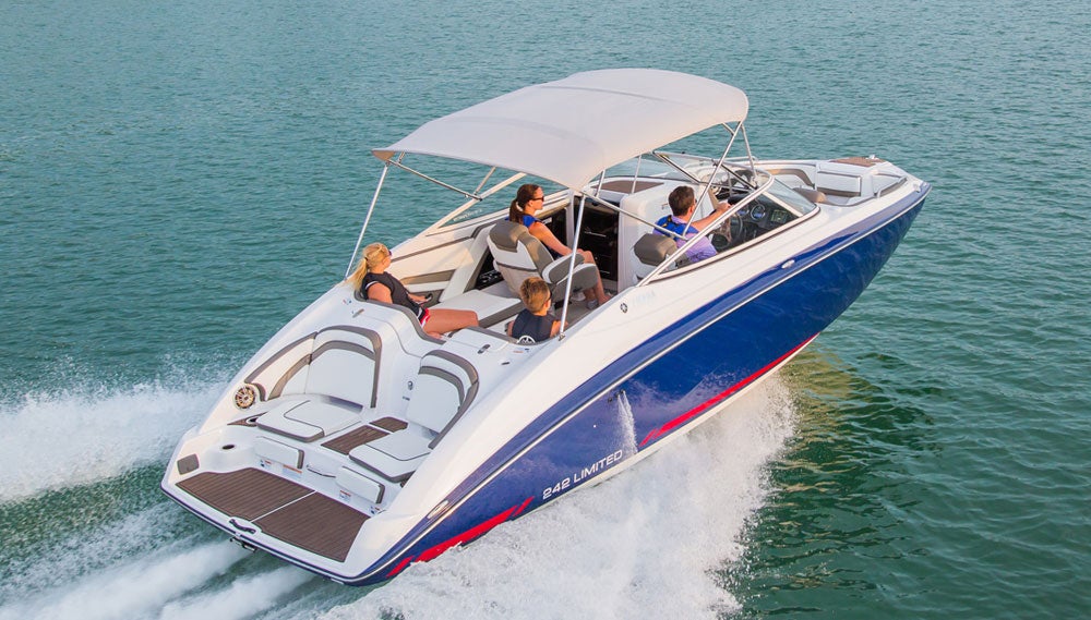 Yamaha Introduces New V8 XTO Offshore 425 Horsepower Outboard ...