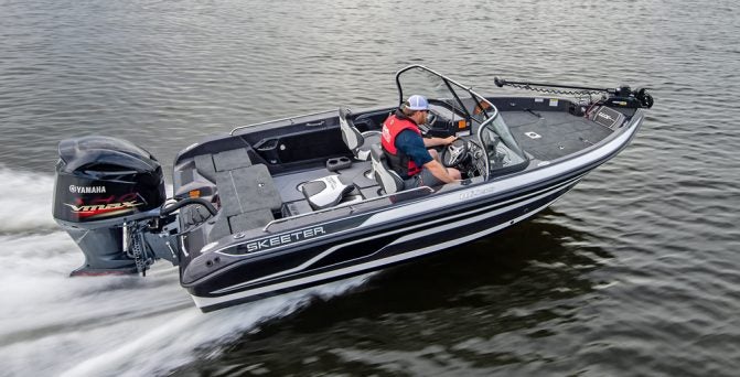 10 Best Boats For Families - BoatGuide.com