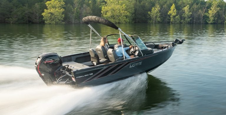 10 Best Boats Under $30K - BoatGuide.com