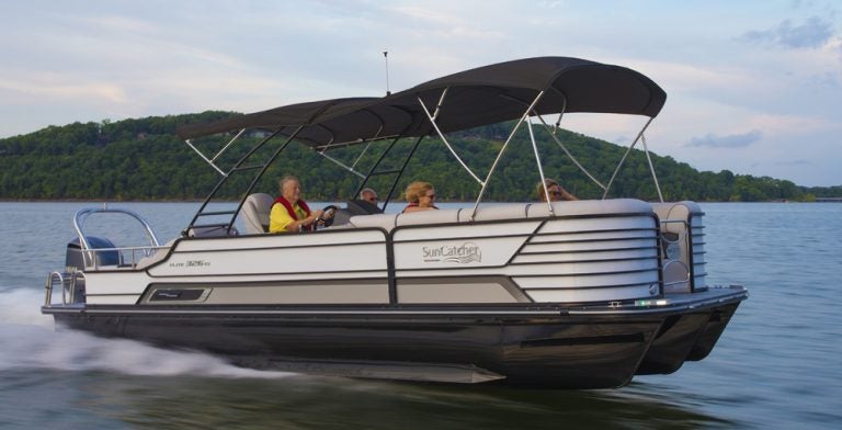 6 Of The Best Luxury Pontoon Boats