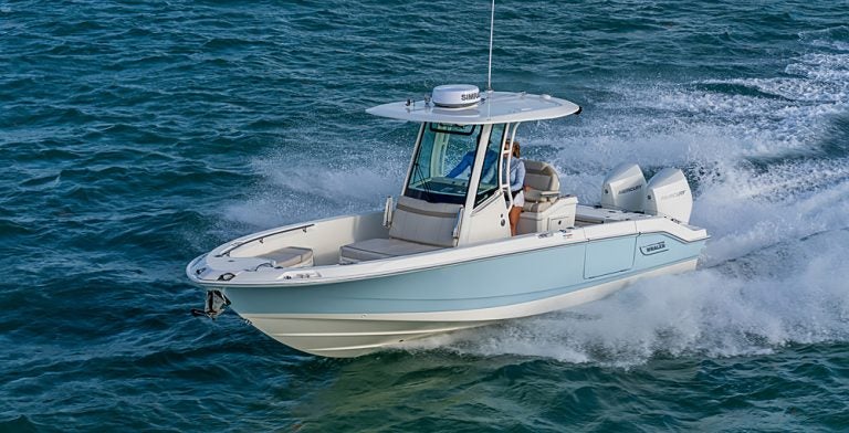 Boston Whaler 280 Dauntless Review - BoatGuide.com