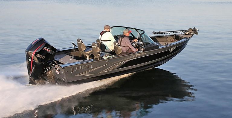 Lund 2075 Pro V Review - BoatGuide.com